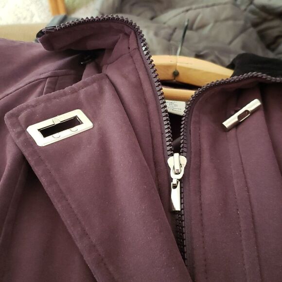 EUC Classic Elements Soft and Warm Wine Colored Quilt Lined Coat Jacket Sz S - Picture 4 of 8